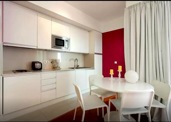 Your Home In Palacio Do Bairro Alto Lisabona Cameră foto